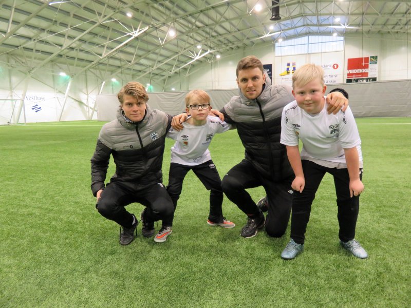 Sørli og Hopmark var på plass med de engasjerte fotballspirene