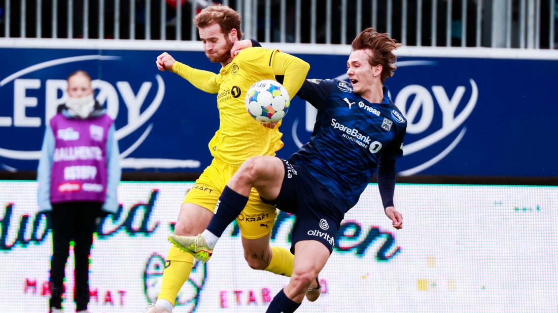 Frederik Flex i duell med Ole Didrik Blomberg. Foto: NTB