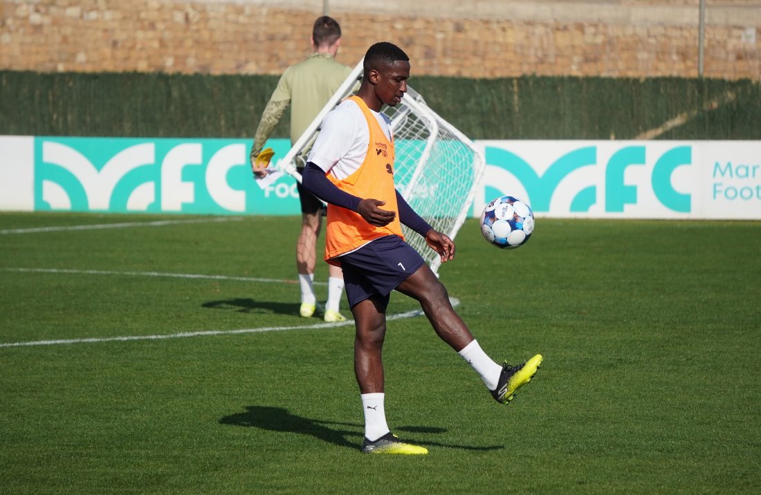 Mustapha Isah under fjorårets treningsleir på Marbella Football Center.